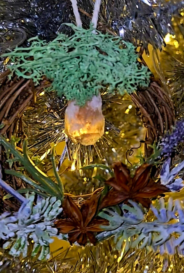 Amethyst Wreath Yule Ornament